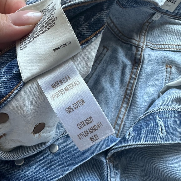 AGOLDE Riley Cropped Jeans - Picture 3 of 6